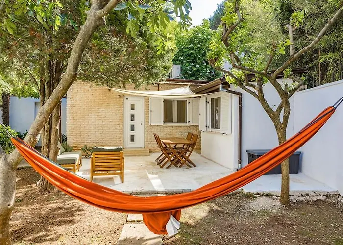 Valkane Private Garden *